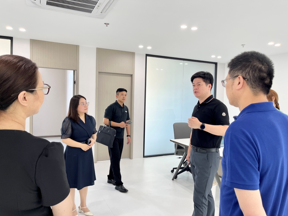 修改尺寸.jpg 修改尺寸.jpg